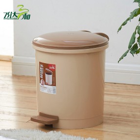 G1480 腳踏垃圾桶（10L）/G1490 中（zhōng）號腳踏衛（wèi）生桶（5.5L）