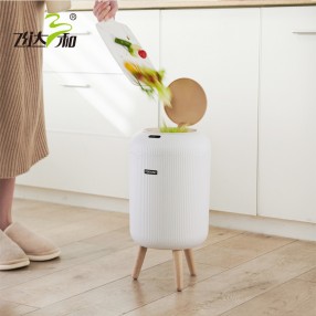 TG6090 燈籠形感（gǎn）應垃圾桶 9.5L